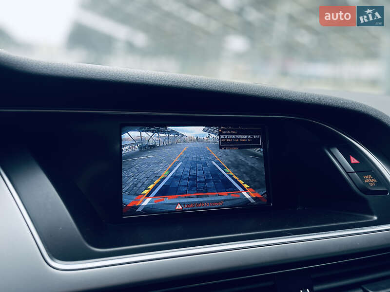 Седан Audi A4 2013 в Львове