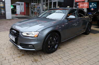 Седан Audi A4 2015 в Львове