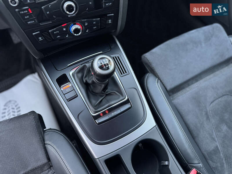 Седан Audi A4 2014 в Одессе