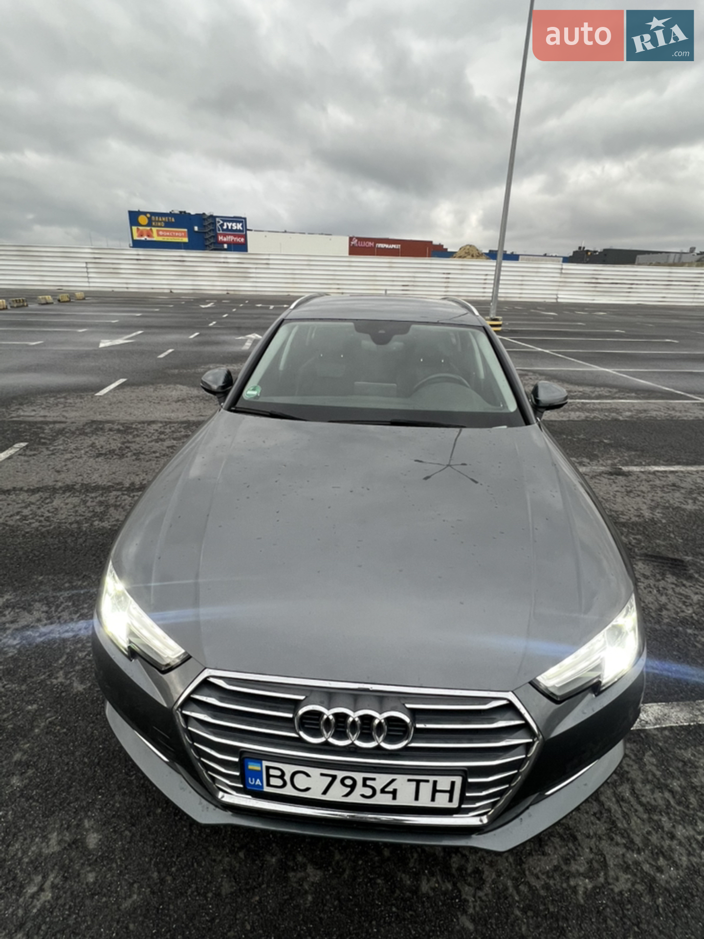 2016 Audi A4 - мініатюра 8