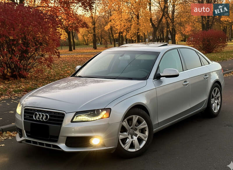 Седан Audi A4 2011 в Одессе