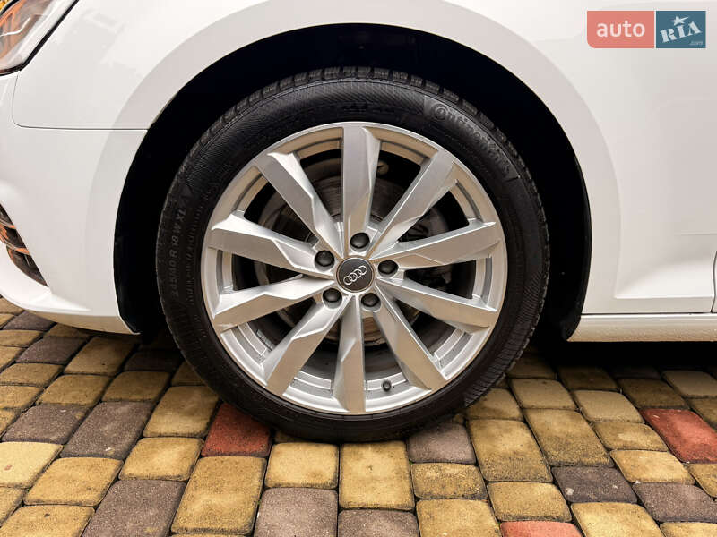 Седан Audi A4 2017 в Мукачевому фото 18 Седан Audi A4 2017 в Мукачевому