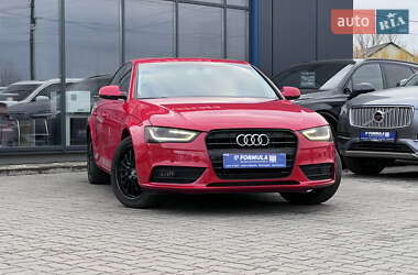 Седан Audi A4 2013 в Нововолынске