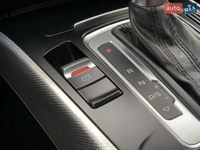 Седан Audi A4 2014 в Бердичеві