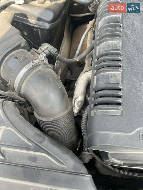 Седан Audi A4 2013 в Львові