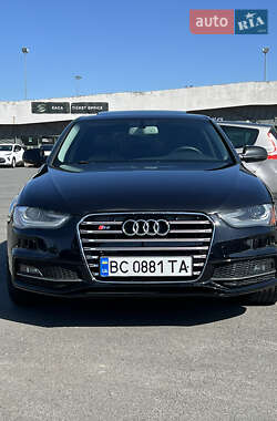 Седан Audi A4 2014 в Львове