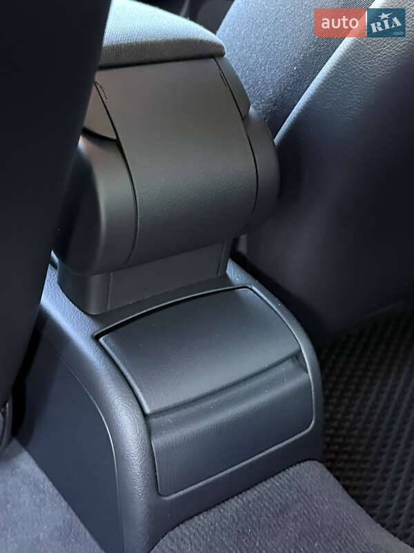 Седан Audi A4 2005 в Днепре фото 26 Седан Audi A4 2005 в Днепре