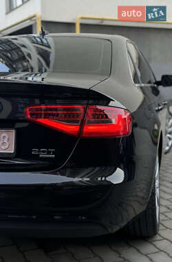 Седан Audi A4 2013 в Ивано-Франковске