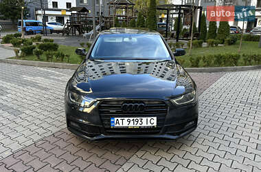Седан Audi A4 2014 в Ивано-Франковске
