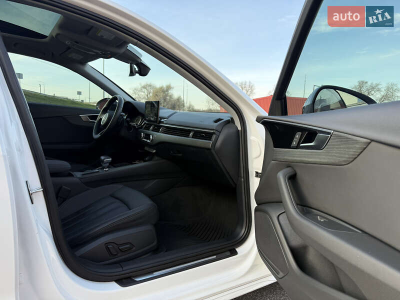 Седан Audi A4 2020 в Киеве фото 60 Седан Audi A4 2020 в Киеве
