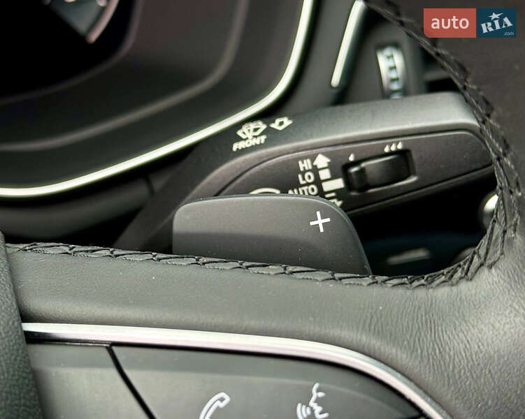 Седан Audi A4 2020 в Києві