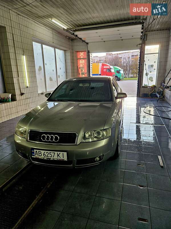 Седан Audi A4 2003 в Луцьку фото Седан Audi A4 2003 в Луцьку