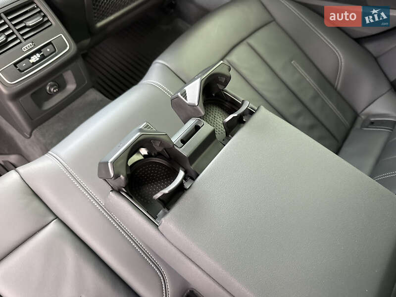 Седан Audi A4 2023 в Стрию фото 67 Седан Audi A4 2023 в Стрию