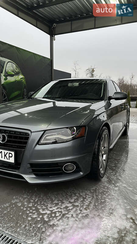 Седан Audi A4 2012 в Гостомелі