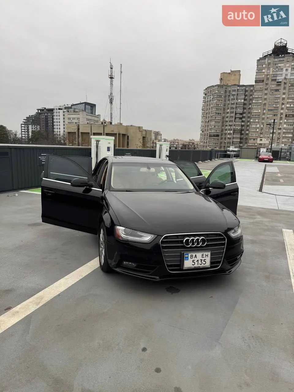 2011 Audi A4 - мініатюра 23
