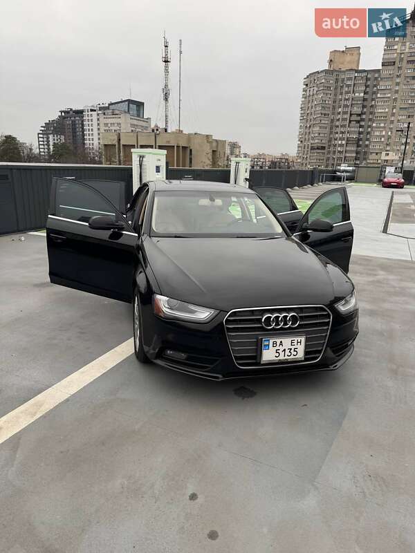 Седан Audi A4 2012 в Киеве фото 4 Седан Audi A4 2012 в Киеве