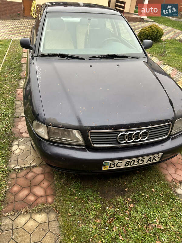 Седан Audi A4 1998 в Самборе фото 7 Седан Audi A4 1998 в Самборе