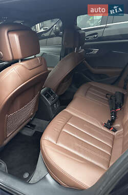 Седан Audi A4 2016 в Киеве