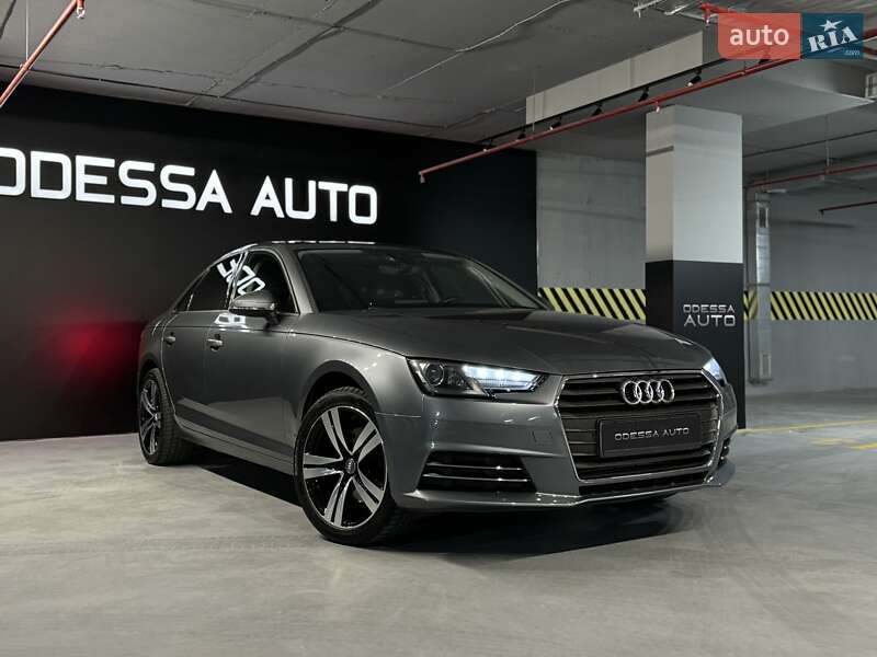 Седан Audi A4 2017 в Одесі