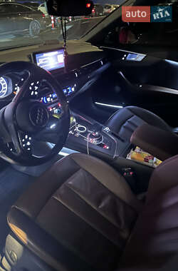 Седан Audi A4 2016 в Киеве