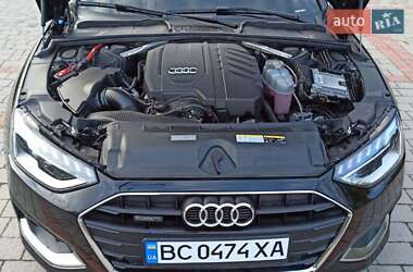 Седан Audi A4 2022 в Львове