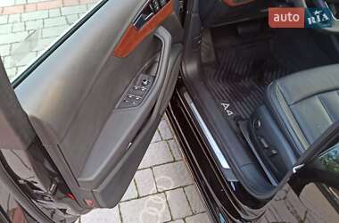 Седан Audi A4 2022 в Львове