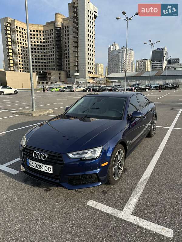 Audi A4 2019