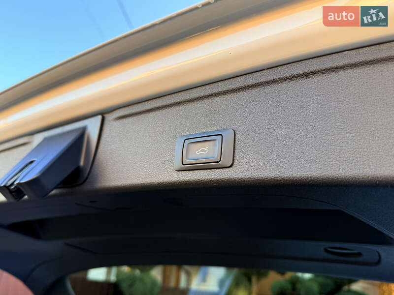 Универсал Audi A4 2022 в Мукачево