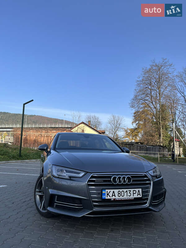 Седан Audi A4 2016 в Львове