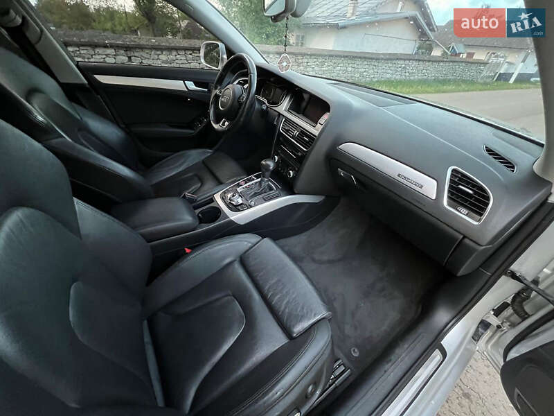 Седан Audi A4 2013 в Городенке