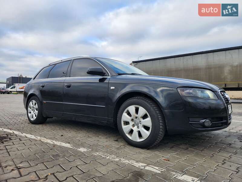 Универсал Audi A4 2004 в Киеве