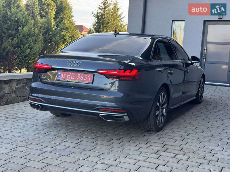 Седан Audi A4 2021 в Луцьку