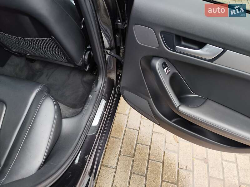 Універсал Audi A4 2013 в Тернополі