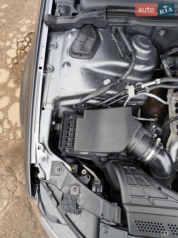 Седан Audi A4 2015 в Чернігові