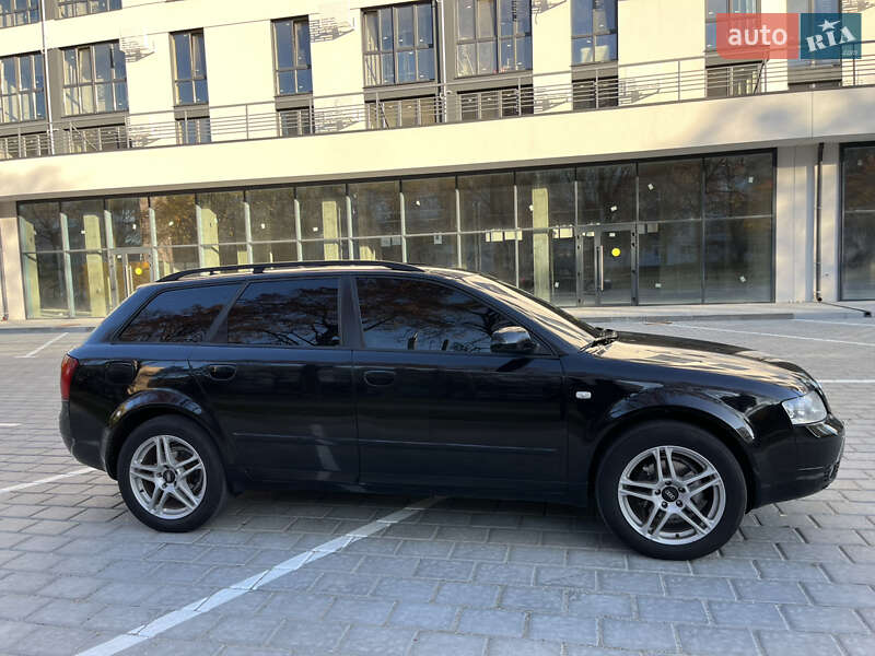 Универсал Audi A4 2003 в Ровно