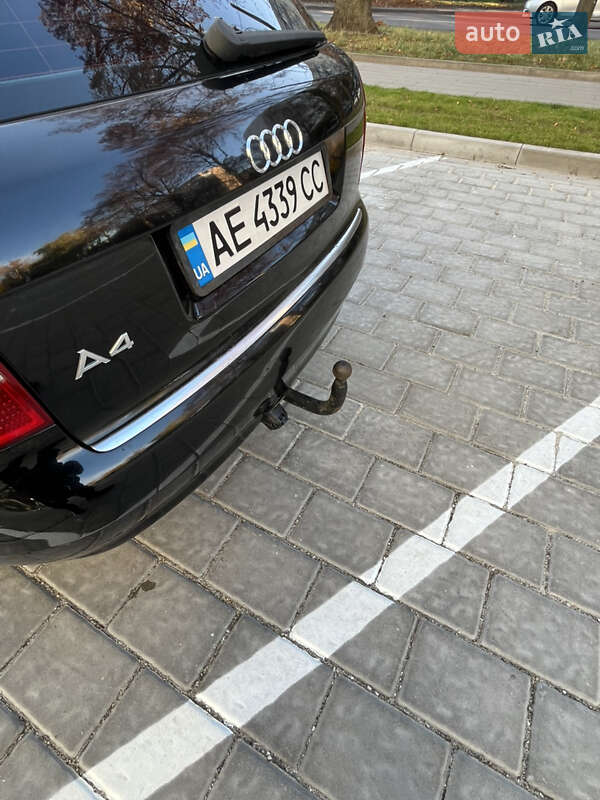 Универсал Audi A4 2003 в Ровно