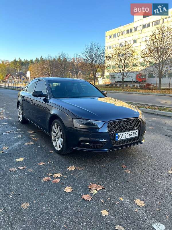 Седан Audi A4 2013 в Броварах
