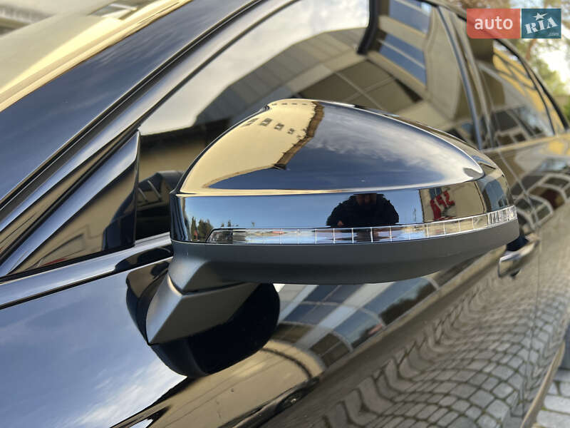 Седан Audi A4 2023 в Львові фото 13 Седан Audi A4 2023 в Львові