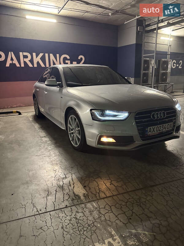 Седан Audi A4 2014 в Первомайске
