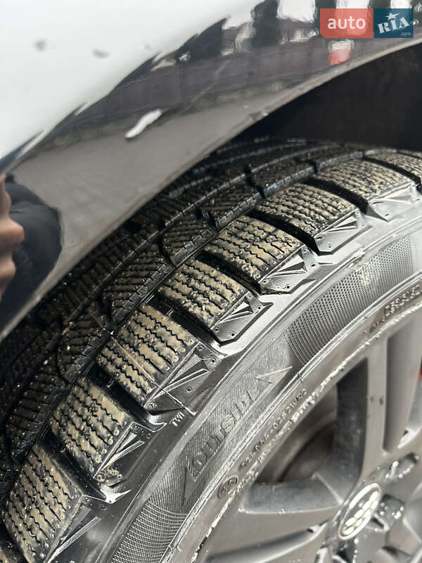 Седан Audi A4 2011 в Дунаївцях