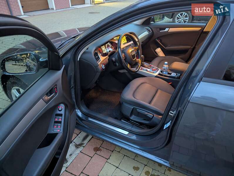 Универсал Audi A4 2010 в Ужгороде