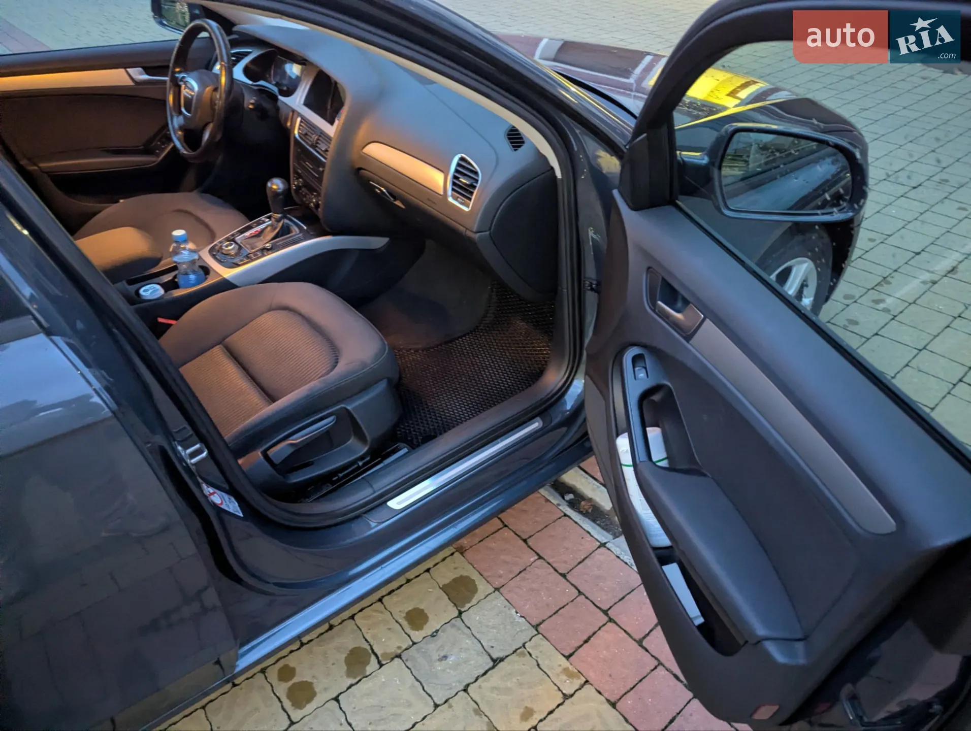 2010 Audi A4 - мініатюра 13