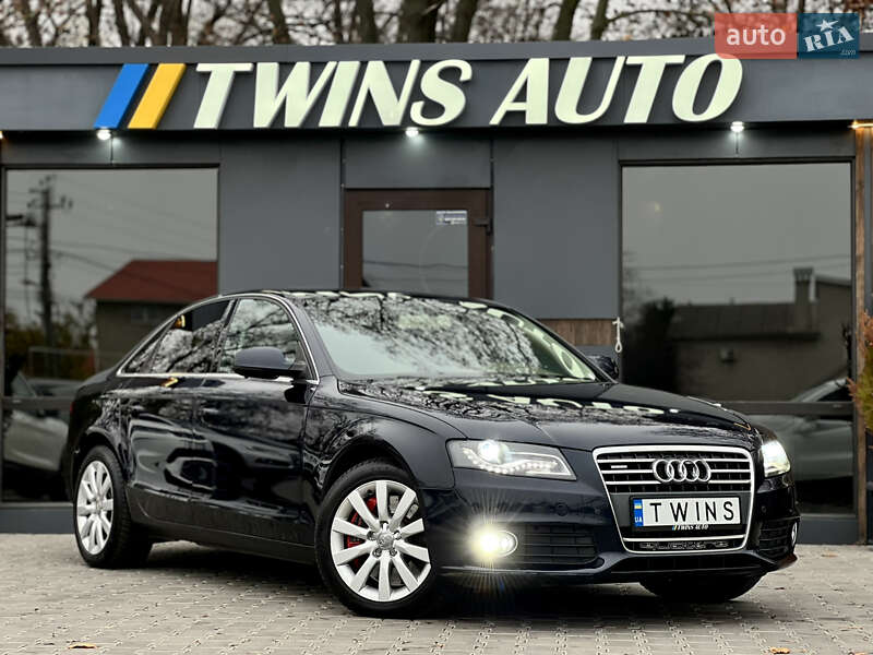 Седан Audi A4 2010 в Одессе