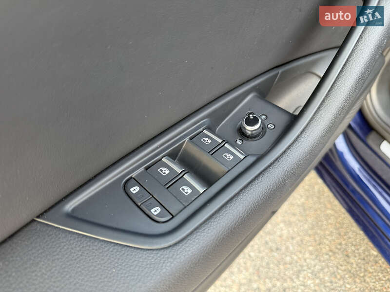 Седан Audi A4 2020 в Києві фото 22 Седан Audi A4 2020 в Києві