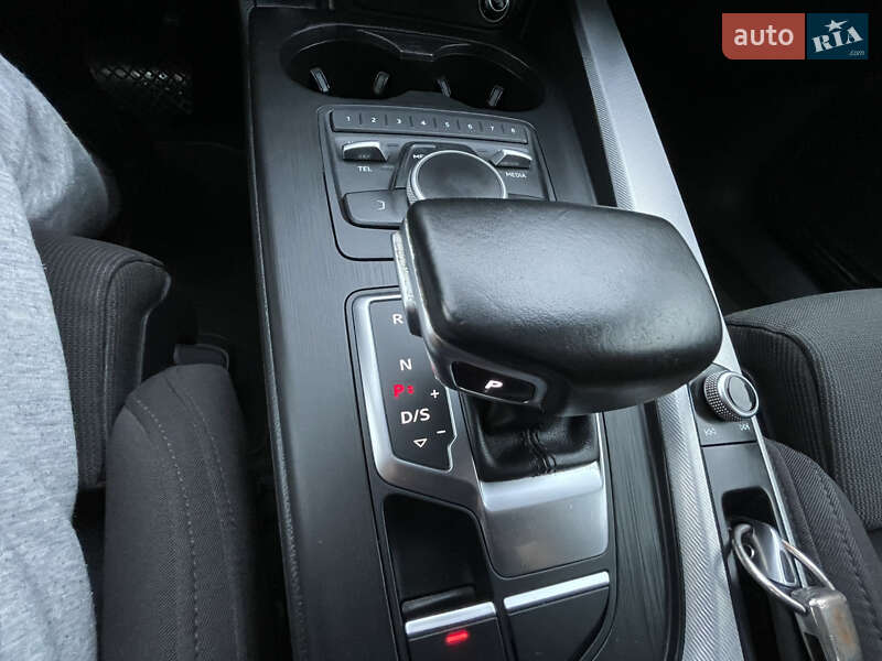 Седан Audi A4 2016 в Києві