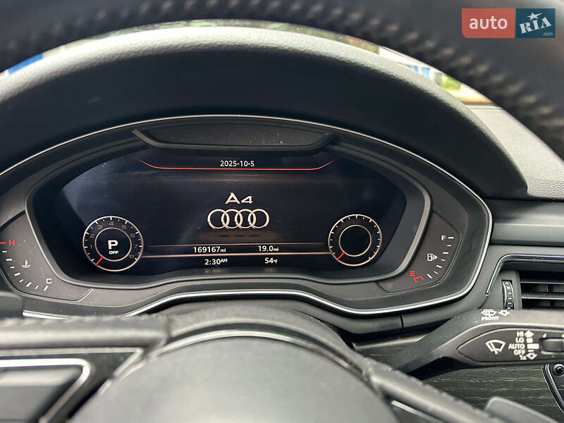 Седан Audi A4 2018 в Києві
