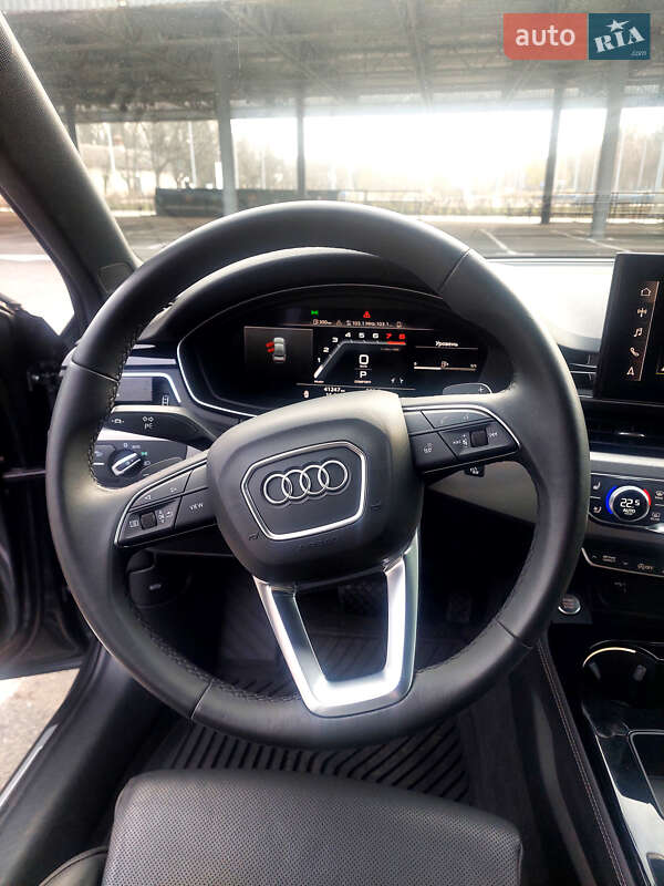 Седан Audi A4 2022 в Киеве фото 6 Седан Audi A4 2022 в Киеве