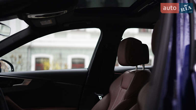 Седан Audi A4 2020 в Одессе