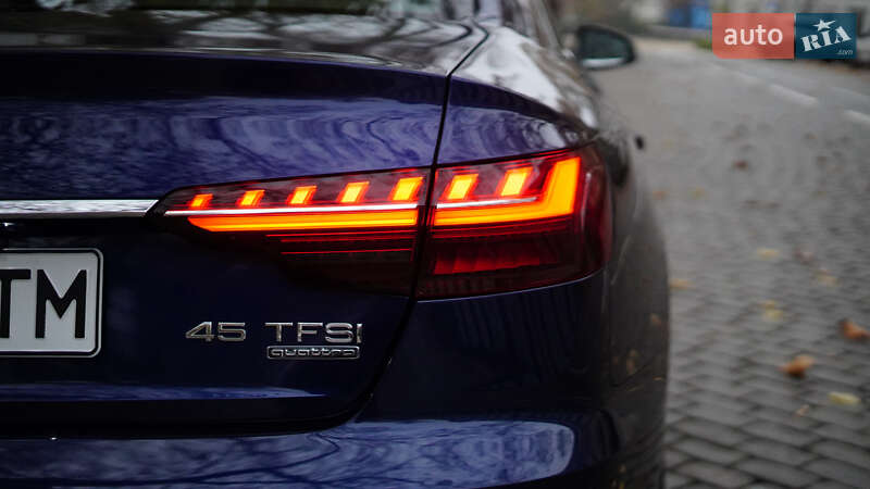 Седан Audi A4 2020 в Одессе