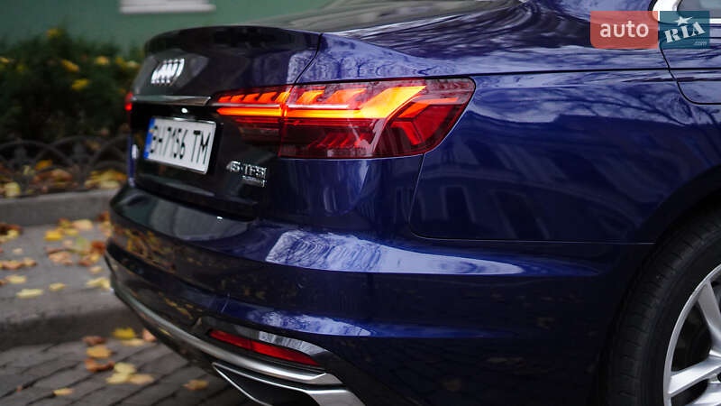 Седан Audi A4 2020 в Одессе